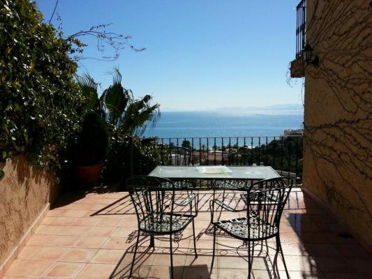 Inmobiliaria Cullera Playa Gestitur - Adosado en la Zona de Cap Blanc. #4699